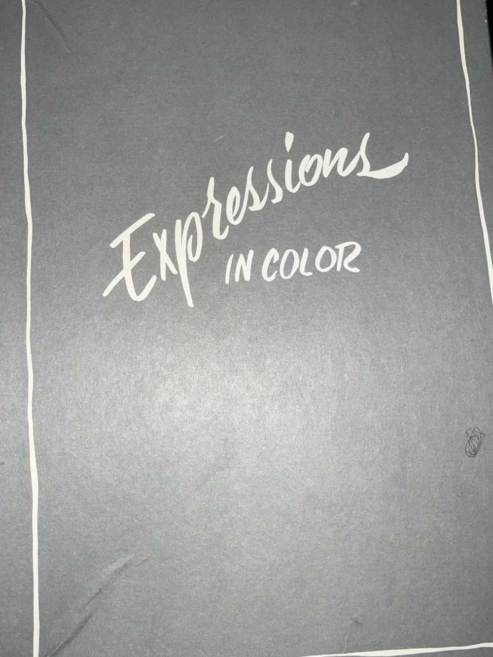 artis Gray 'Expressions in Color' Short Sleeve Tee with White Script